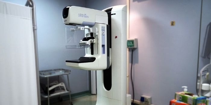 Il nuovo mammografo digitale per una diagnosi precoce più precisa: intervista alla Dottoressa Maria Cristina Marenzi